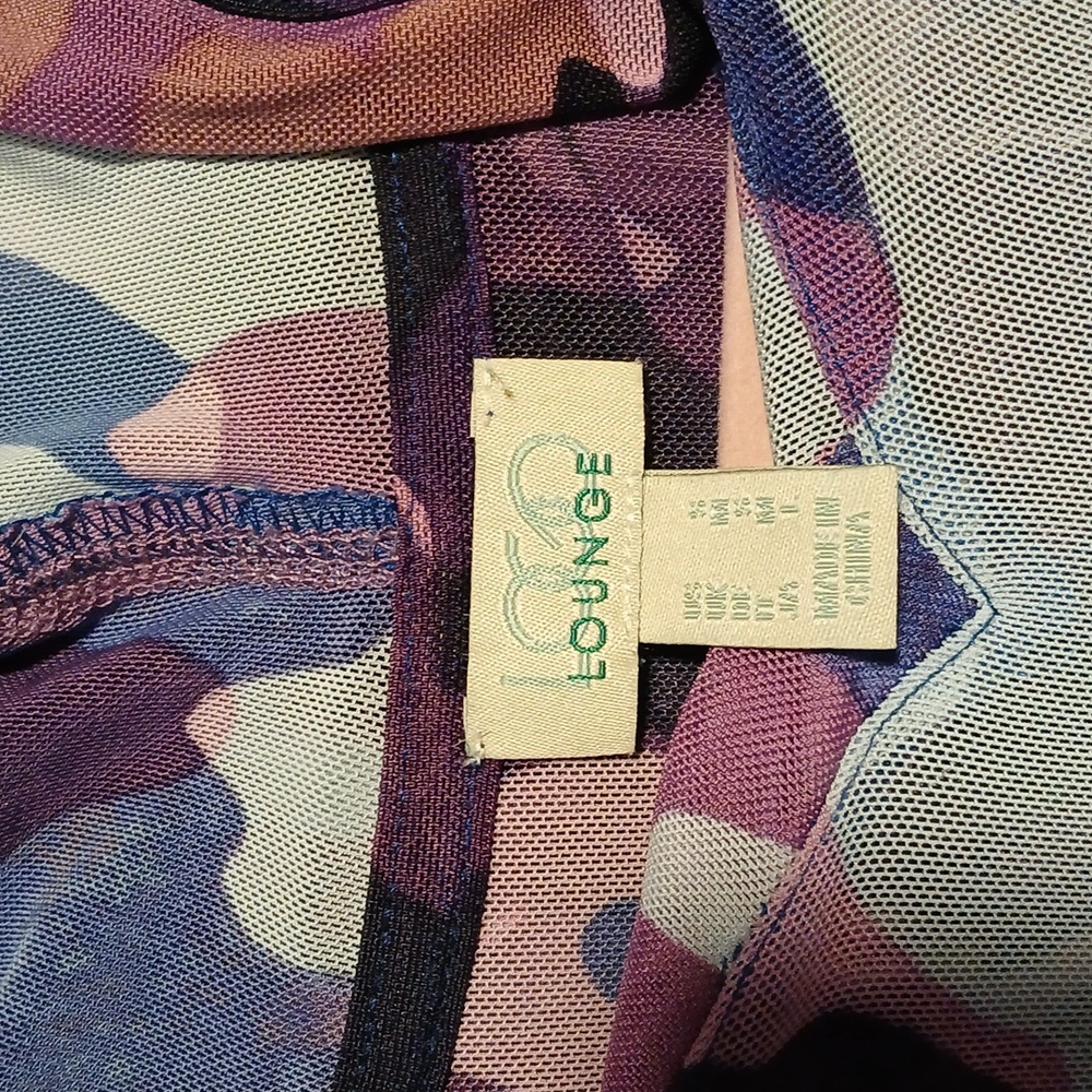 Camouflage Long Sleeve Women's Top - Picture 3 of 3